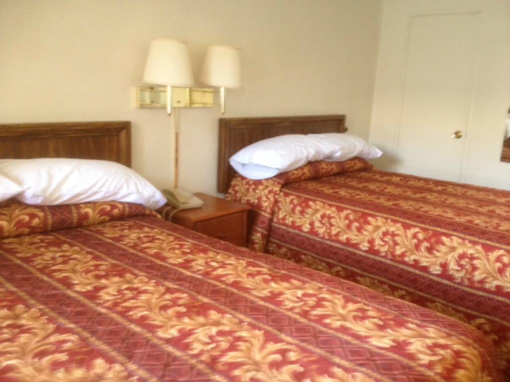 Economy Inn アラモゴード 部屋 写真
